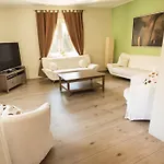 Stadthotel - Hotelwohnungen Appartement 3*