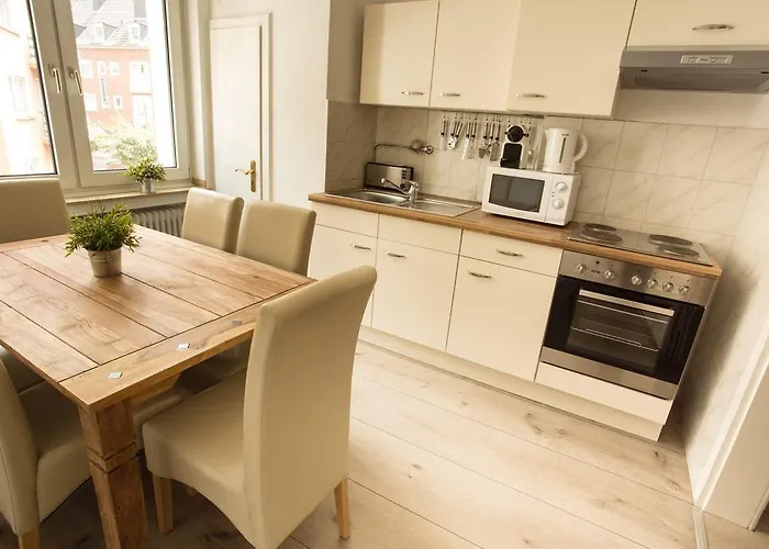 尤利希城市旅馆 - 公寓式酒店 公寓 于利希